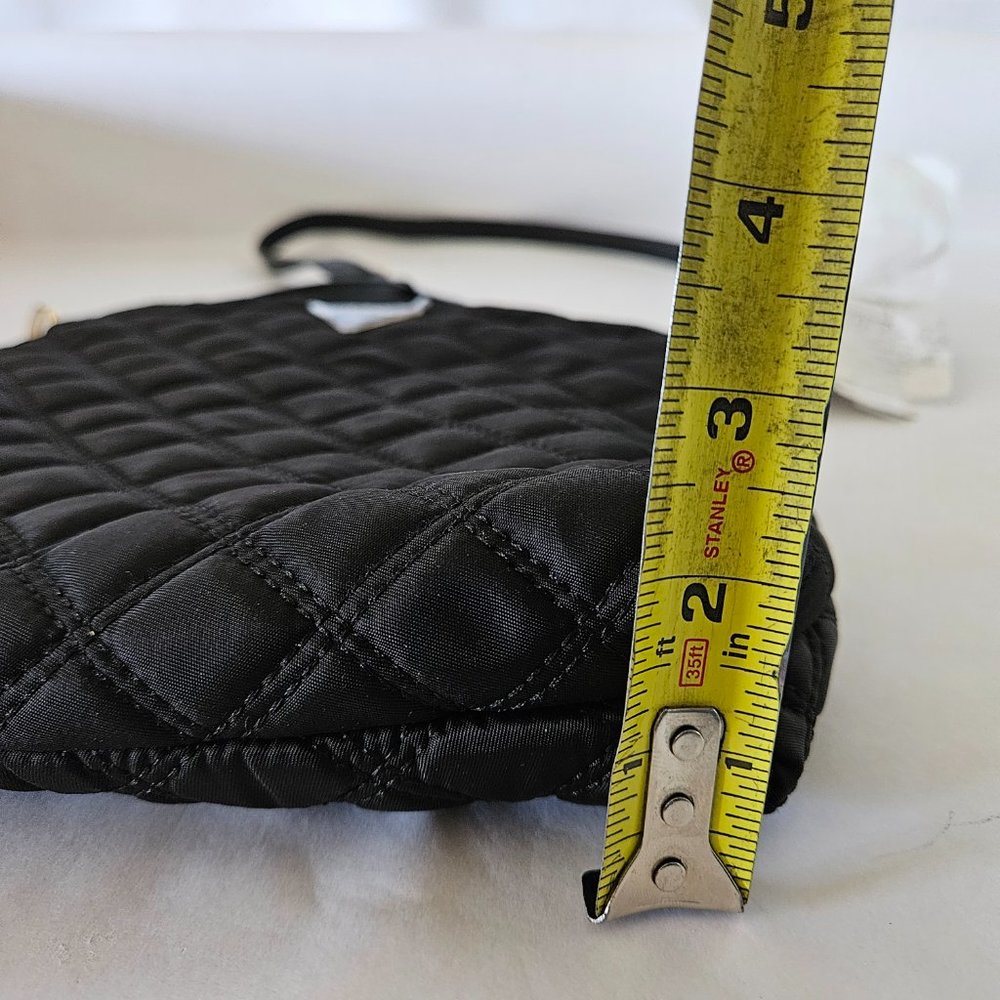 Guess Jaxi Tourist Quilted Crossbody - Picture 6 of 9